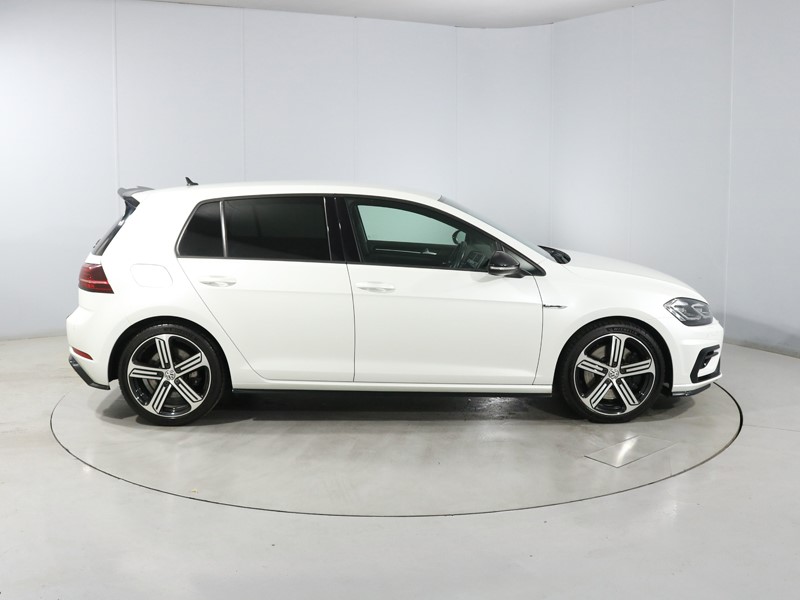 2019 (69) VOLKSWAGEN GOLF 2.0 TSI 300 R 5dr 4MOTION DSG 5690871