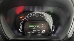 2022 (22) TOYOTA AYGO X 1.0 VVT-i Edge 5dr 5697933