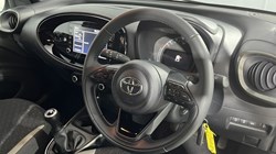 2022 (22) TOYOTA AYGO X 1.0 VVT-i Edge 5dr 5697930