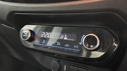 2022 (22) TOYOTA AYGO X 1.0 VVT-i Edge 5dr 5697951