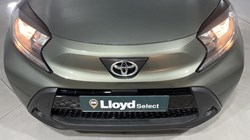 2022 (22) TOYOTA AYGO X 1.0 VVT-i Edge 5dr 5697957