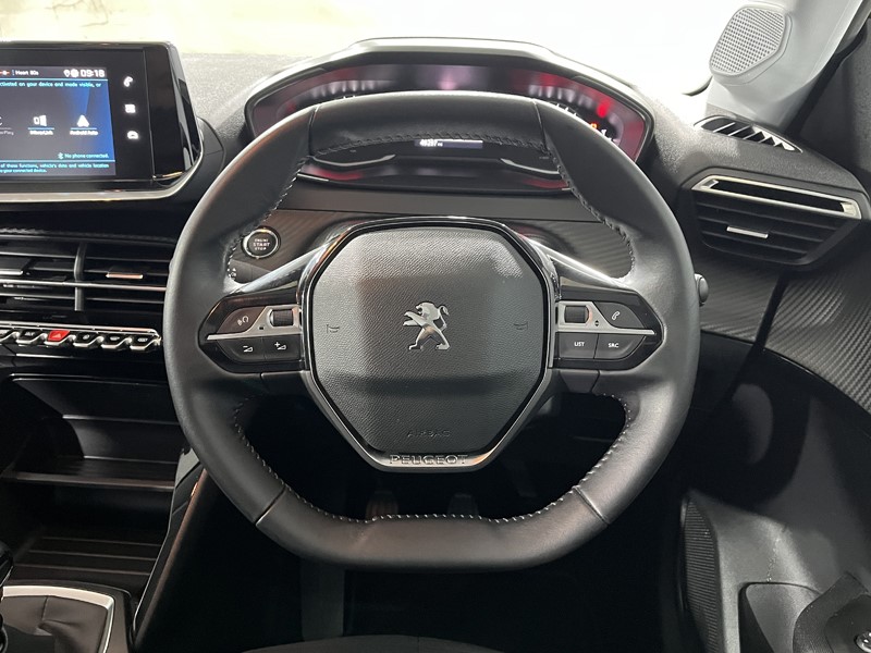 2020 (70) PEUGEOT 208 1.2 PureTech 100 Active 5dr 5727558