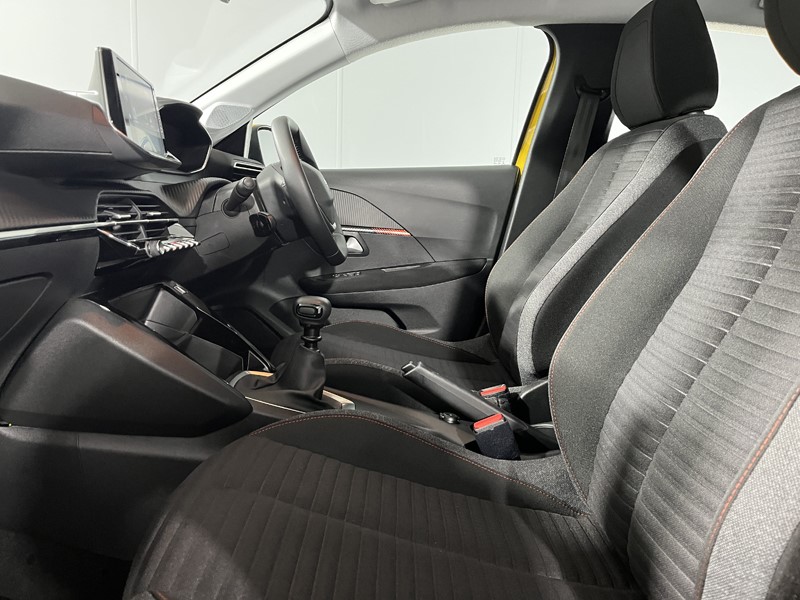 2020 (70) PEUGEOT 208 1.2 PureTech 100 Active 5dr 5727580