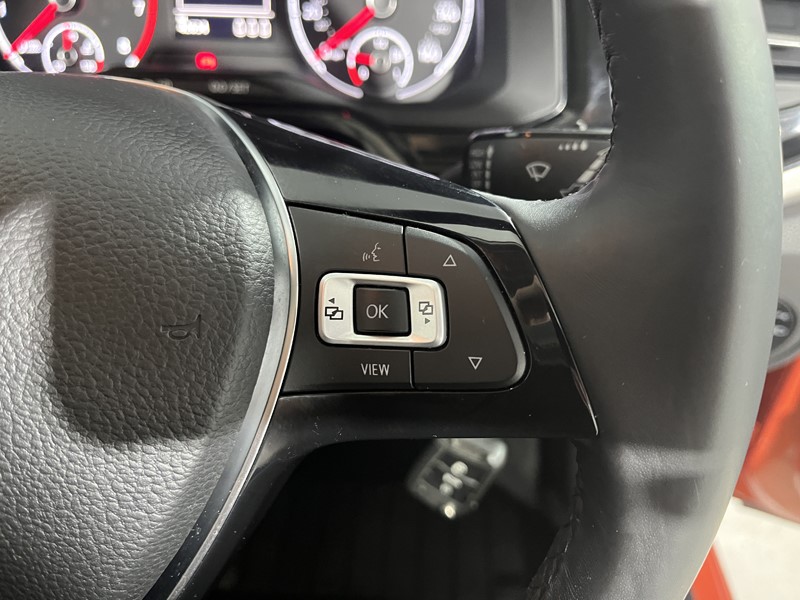 2018 (18) VOLKSWAGEN POLO 1.0 TSI 95 SE 5dr 5747941