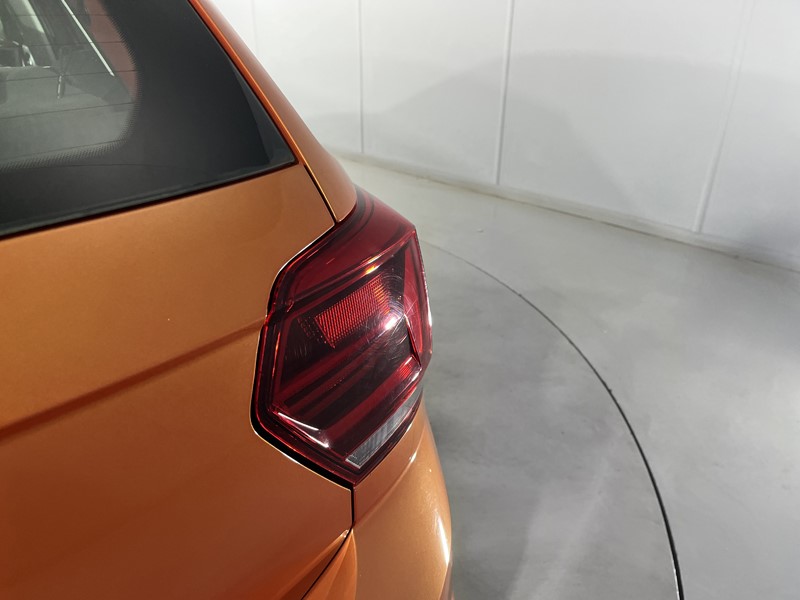 2018 (18) VOLKSWAGEN POLO 1.0 TSI 95 SE 5dr 5747953