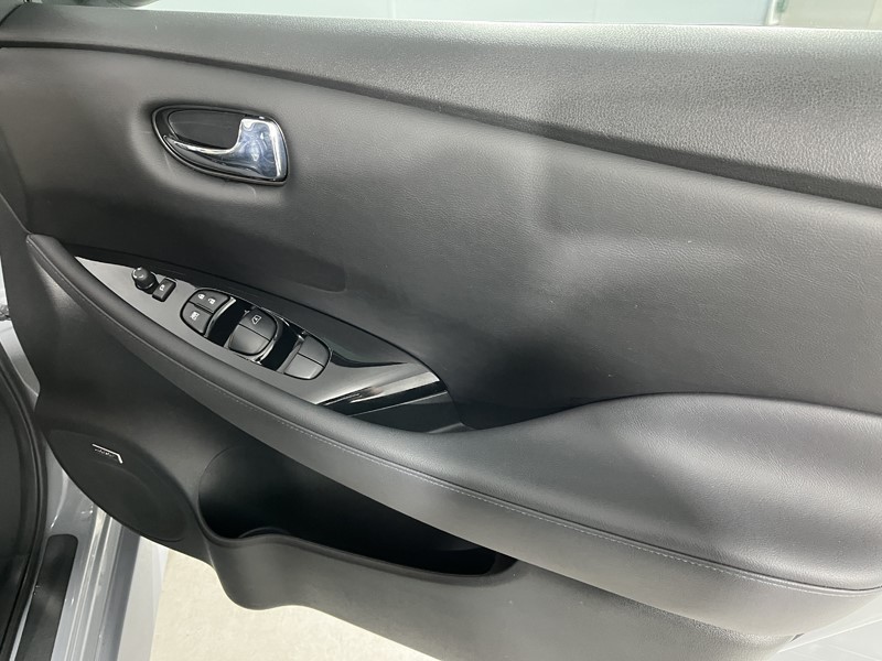 2022 (22) NISSAN LEAF 160kW e PLUS Tekna 59kWh 5dr Auto 5755771