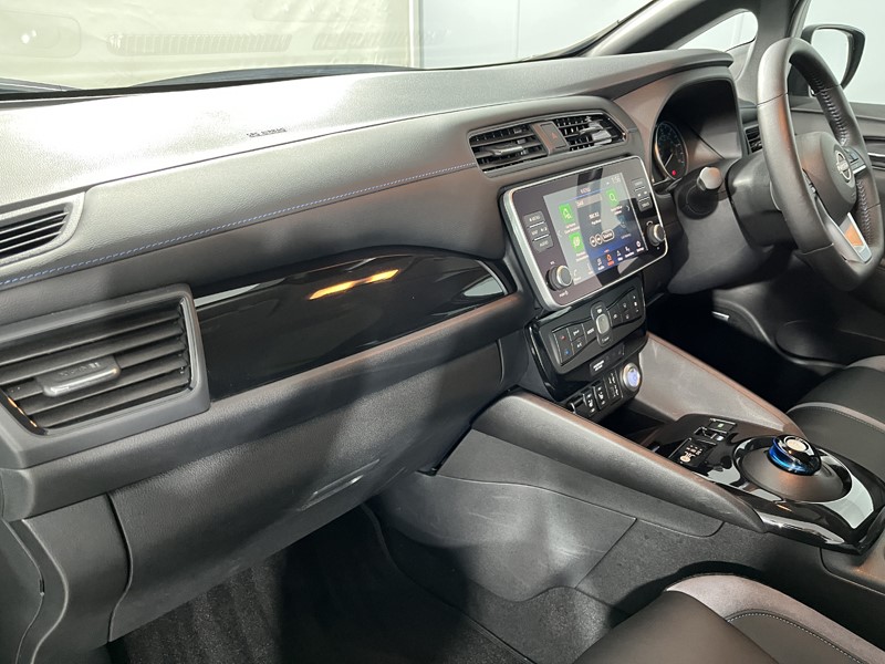 2022 (22) NISSAN LEAF 160kW e PLUS Tekna 59kWh 5dr Auto 5755759