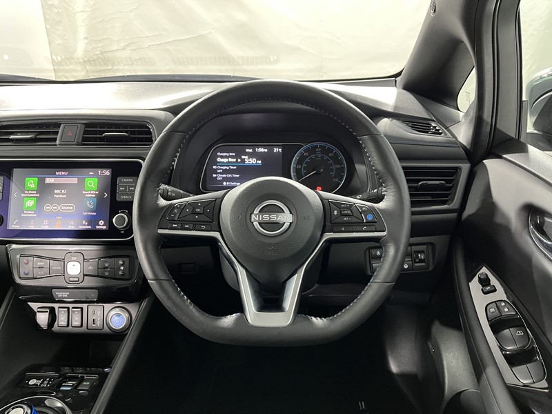 2022 (22) NISSAN LEAF 160kW e PLUS Tekna 59kWh 5dr Auto 5755757