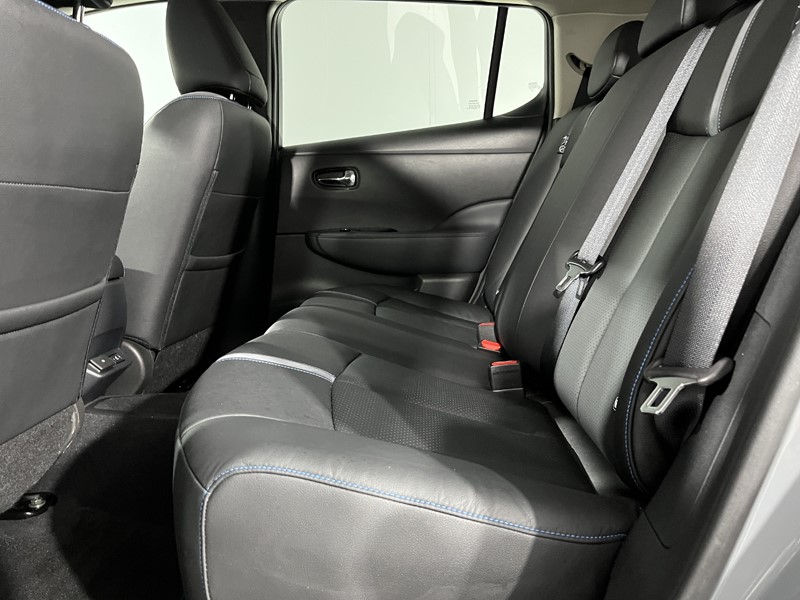 2022 (22) NISSAN LEAF 160kW e PLUS Tekna 59kWh 5dr Auto 5755786