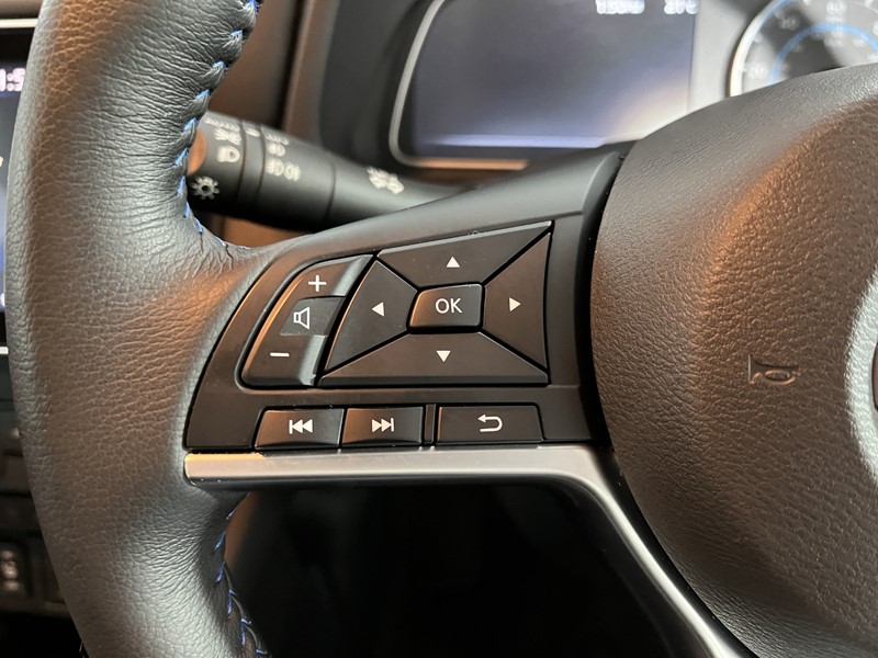 2022 (22) NISSAN LEAF 160kW e PLUS Tekna 59kWh 5dr Auto 5755775