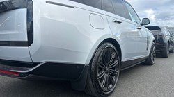 2025 (25) LAND ROVER RANGE ROVER 3.0 D350 Autobiography 4dr Auto 4530694