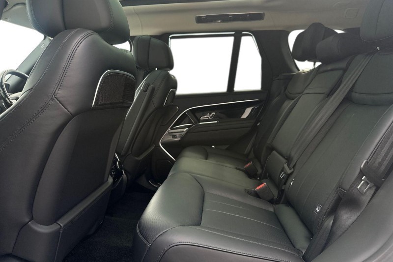 2025 (25) LAND ROVER RANGE ROVER 3.0 D350 Autobiography 4dr Auto 4530652