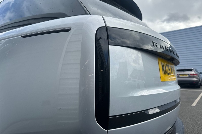 2025 (25) LAND ROVER RANGE ROVER 3.0 D350 Autobiography 4dr Auto 4530667
