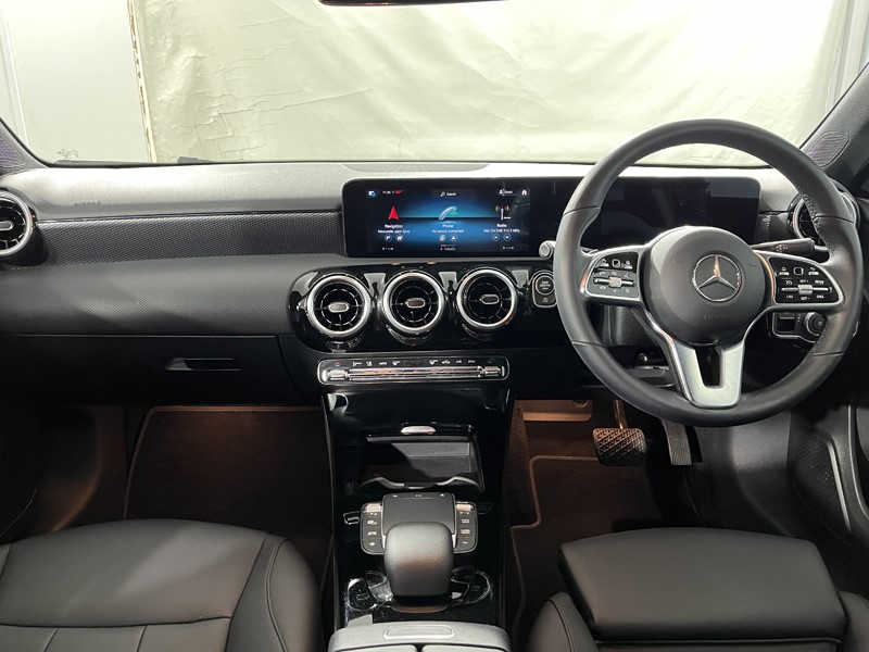 2022 (72) MERCEDES-BENZ A CLASS A180 Sport Executive 5dr Auto 5774895