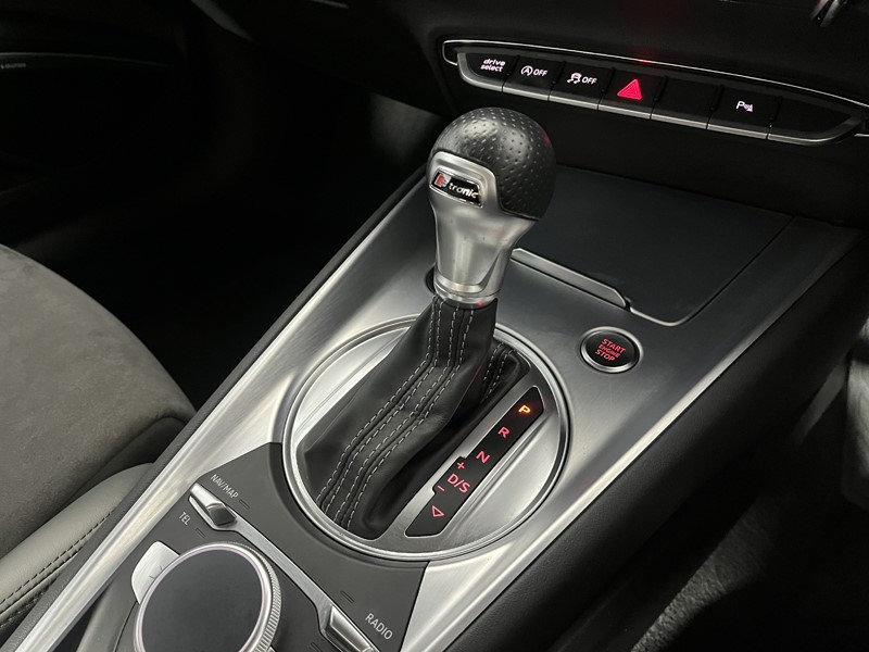 2022 (72) AUDI TT 40 TFSI Black Edition 2dr S Tronic 5761273
