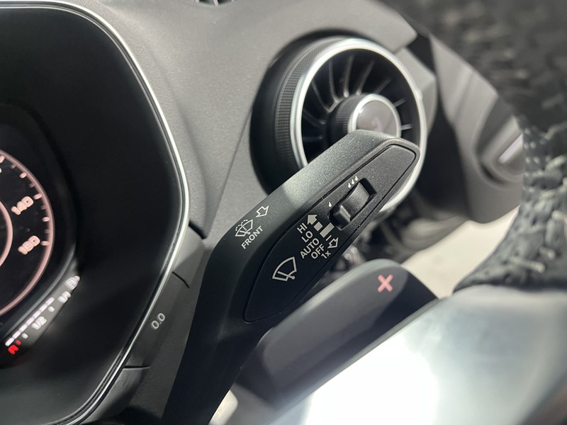 2022 (72) AUDI TT 40 TFSI Black Edition 2dr S Tronic 5761287