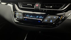 2020 (70) TOYOTA C-HR 2.0 Hybrid Dynamic 5dr CVT 5792256