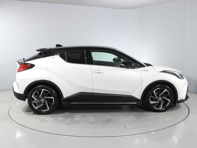 2020 (70) TOYOTA C-HR 2.0 Hybrid Dynamic 5dr CVT 5792231