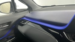 2020 (70) TOYOTA C-HR 2.0 Hybrid Dynamic 5dr CVT 5792253