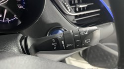 2020 (70) TOYOTA C-HR 2.0 Hybrid Dynamic 5dr CVT 5792252