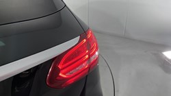 2018 (18) MERCEDES-BENZ C CLASS C250d 4Matic AMG Line Premium Plus 5dr Auto 5792739