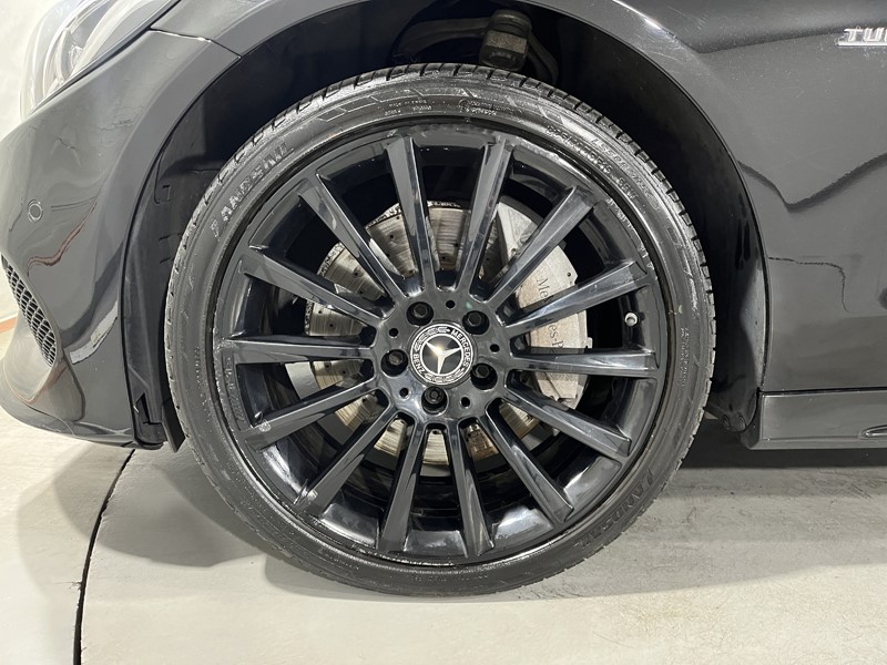 2018 (18) MERCEDES-BENZ C CLASS C250d 4Matic AMG Line Premium Plus 5dr Auto 5792710