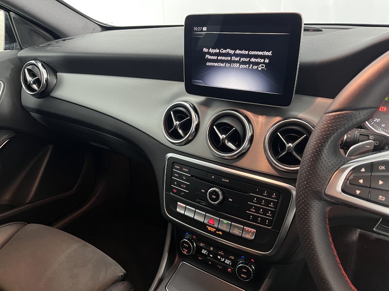 2019 (69) MERCEDES-BENZ GLA 180 AMG Line Edition 5dr Auto 5791142