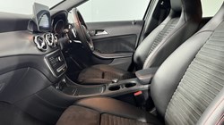 2019 (69) MERCEDES-BENZ GLA 180 AMG Line Edition 5dr Auto 5791166