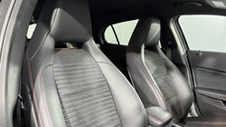2019 (69) MERCEDES-BENZ GLA 180 AMG Line Edition 5dr Auto 5791145