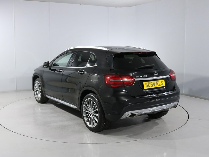 2019 (69) MERCEDES-BENZ GLA 180 AMG Line Edition 5dr Auto 5791136