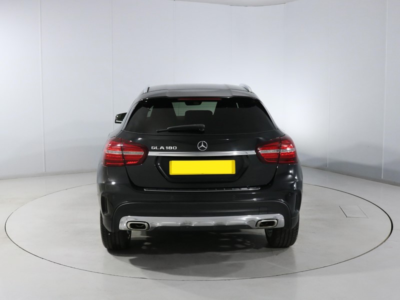 2019 (69) MERCEDES-BENZ GLA 180 AMG Line Edition 5dr Auto 5791149