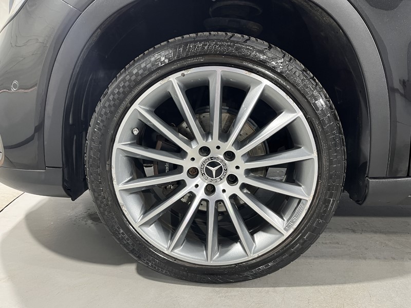2019 (69) MERCEDES-BENZ GLA 180 AMG Line Edition 5dr Auto 5791148