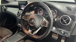 2019 (69) MERCEDES-BENZ GLA 180 AMG Line Edition 5dr Auto 5791140