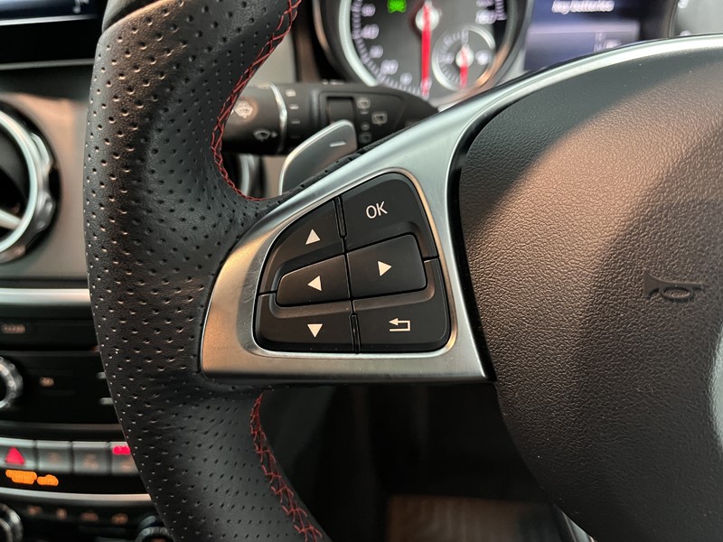 2019 (69) MERCEDES-BENZ GLA 180 AMG Line Edition 5dr Auto 5791157