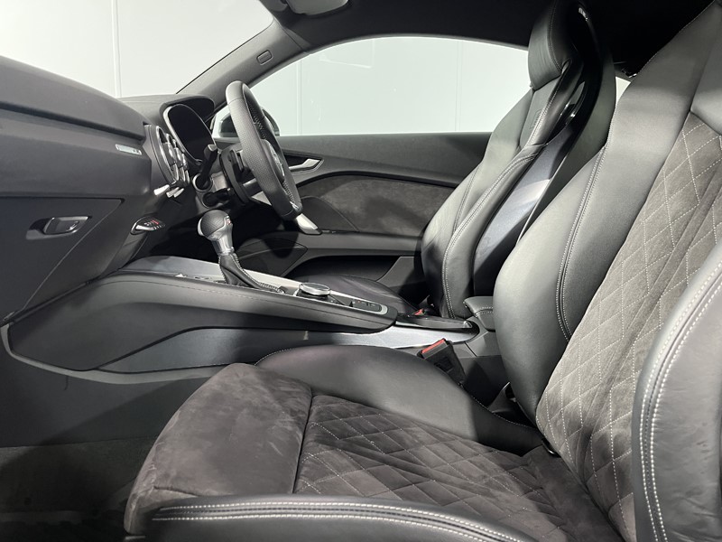 2024 (73) AUDI TT 40 TFSI Black Edition 2dr S Tronic 5793201