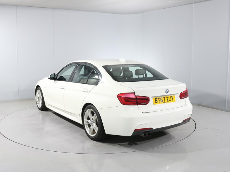 2017 (67) BMW 3 SERIES 330e M Sport 4dr Step Auto 5803013