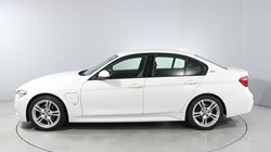 2017 (67) BMW 3 SERIES 330e M Sport 4dr Step Auto 5803060