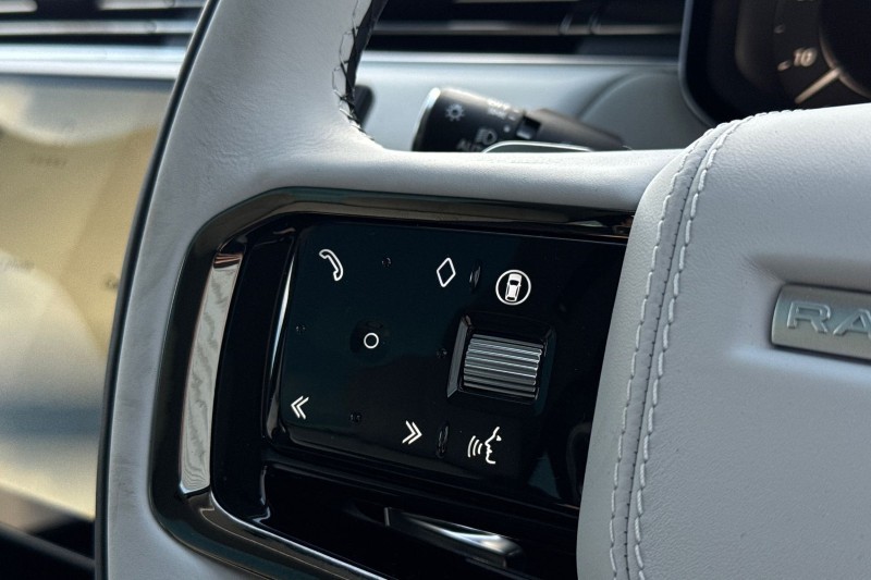  LAND ROVER RANGE ROVER SPORT 3.0 D300 Dynamic SE 5dr Auto 5166335