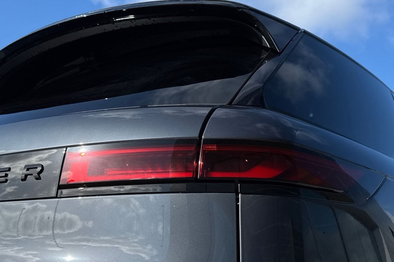  LAND ROVER RANGE ROVER SPORT 3.0 D300 Dynamic SE 5dr Auto 5166353