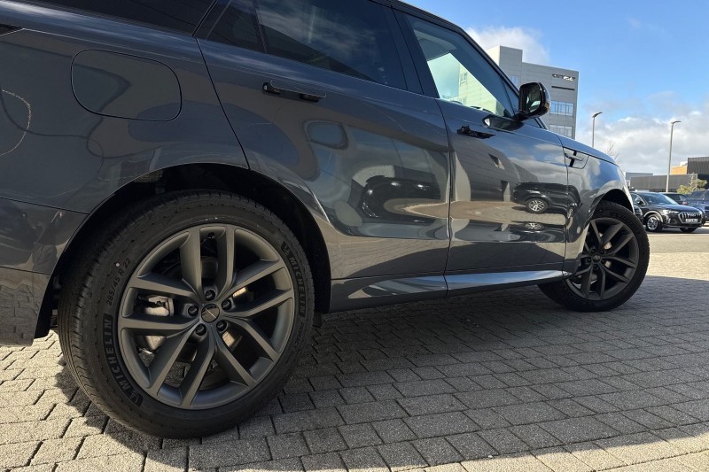  LAND ROVER RANGE ROVER SPORT 3.0 D300 Dynamic SE 5dr Auto 5166354