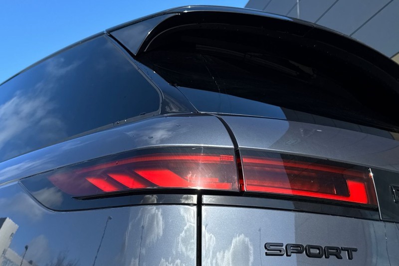  LAND ROVER RANGE ROVER SPORT 3.0 D300 Dynamic SE 5dr Auto 5166327