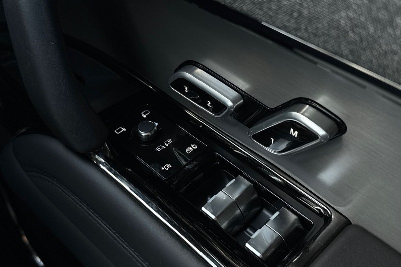  LAND ROVER RANGE ROVER SPORT 3.0 D300 Dynamic SE 5dr Auto 5166331