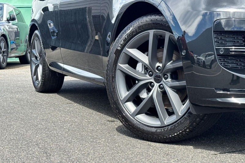  LAND ROVER RANGE ROVER SPORT 3.0 D300 Dynamic SE 5dr Auto 5527379