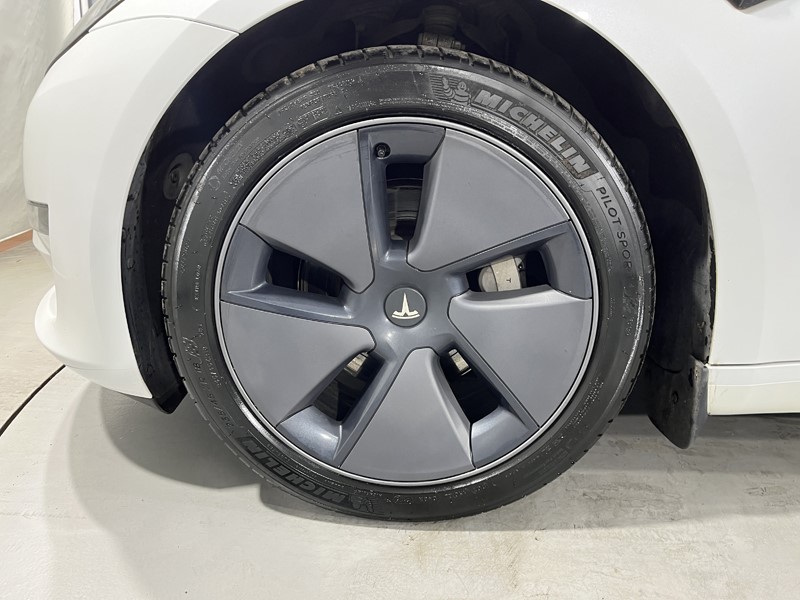 2023 (73) TESLA MODEL 3 Long Range RWD 4dr Auto 5831267