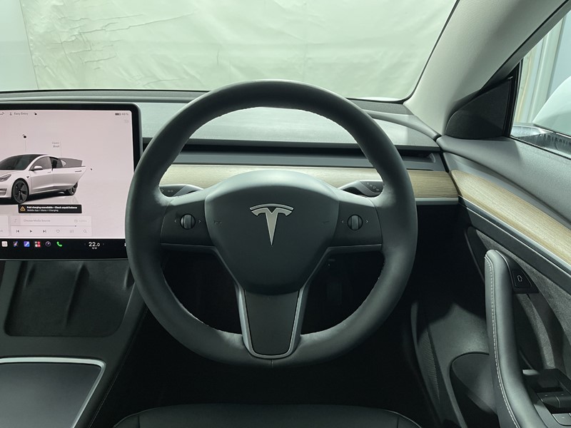 2023 (73) TESLA MODEL 3 Long Range RWD 4dr Auto 5831258