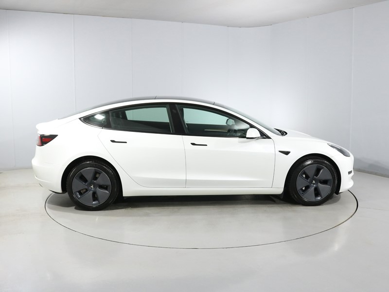 2023 (73) TESLA MODEL 3 Long Range RWD 4dr Auto 5831256