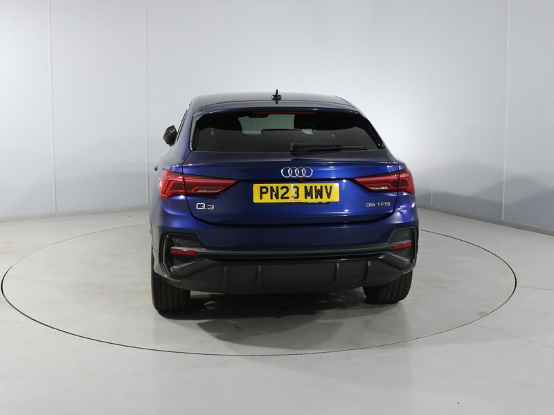 2023 (23) AUDI Q3 35 TFSI Black Edition 5dr S Tronic 5814802