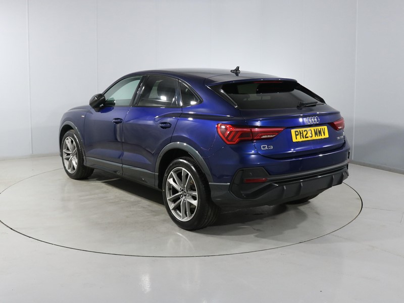 2023 (23) AUDI Q3 35 TFSI Black Edition 5dr S Tronic 5814789