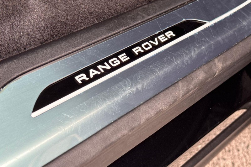 LAND ROVER RANGE ROVER SPORT 3.0 D300 Dynamic SE 5dr Auto 5899208