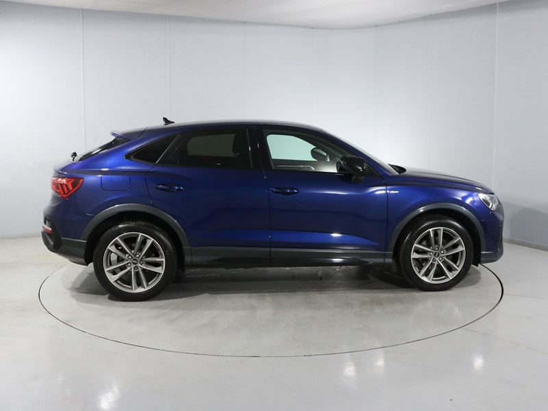 2023 (23) AUDI Q3 35 TFSI Black Edition 5dr S Tronic 5814790